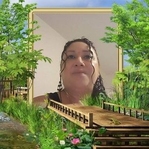 Meet your Posher, Beatriz